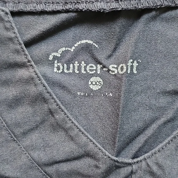 Butter Soft Scrub Set - Picture 2 of 3